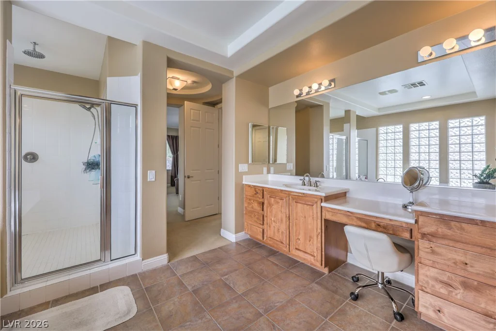 7982 Lookout Rock, Las Vegas, NV 89129