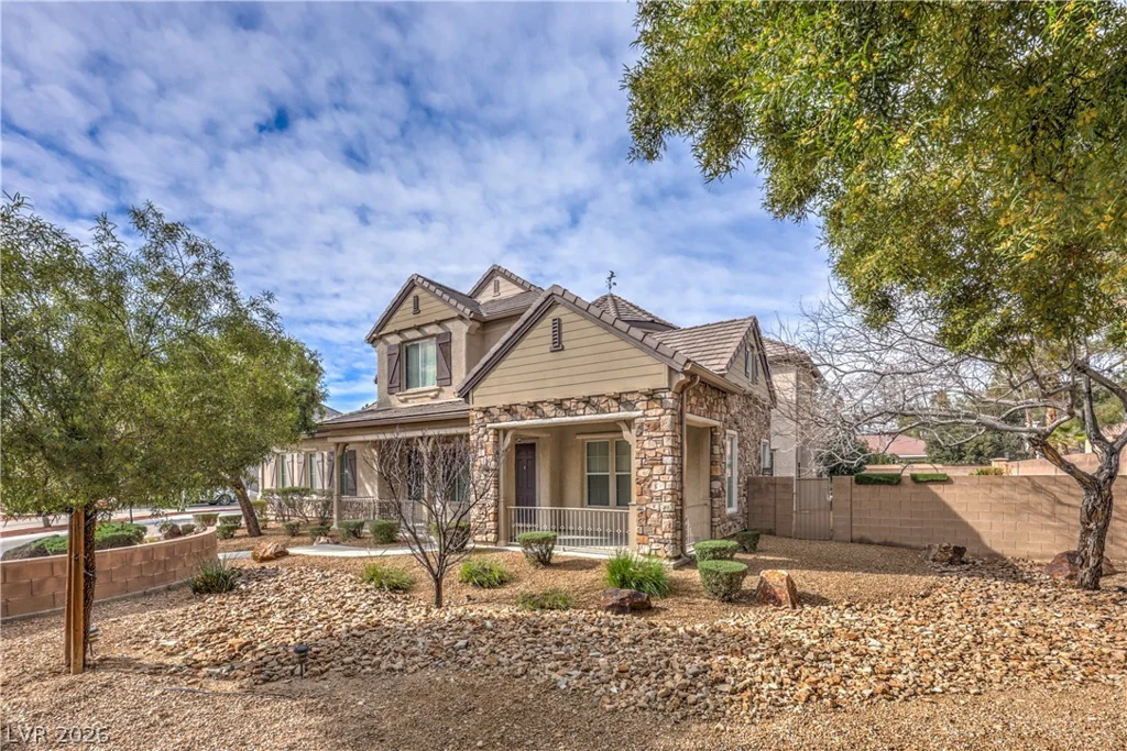 7982 Lookout Rock, Las Vegas, NV 89129