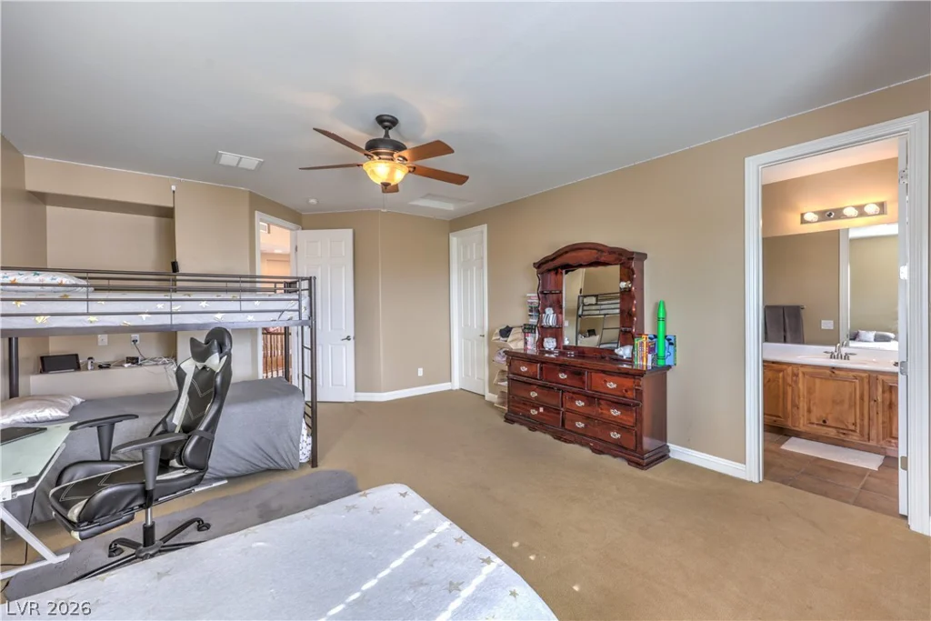7982 Lookout Rock, Las Vegas, NV 89129
