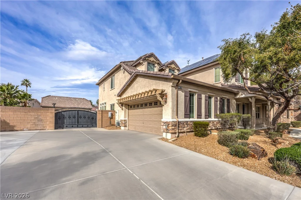 7982 Lookout Rock, Las Vegas, NV 89129