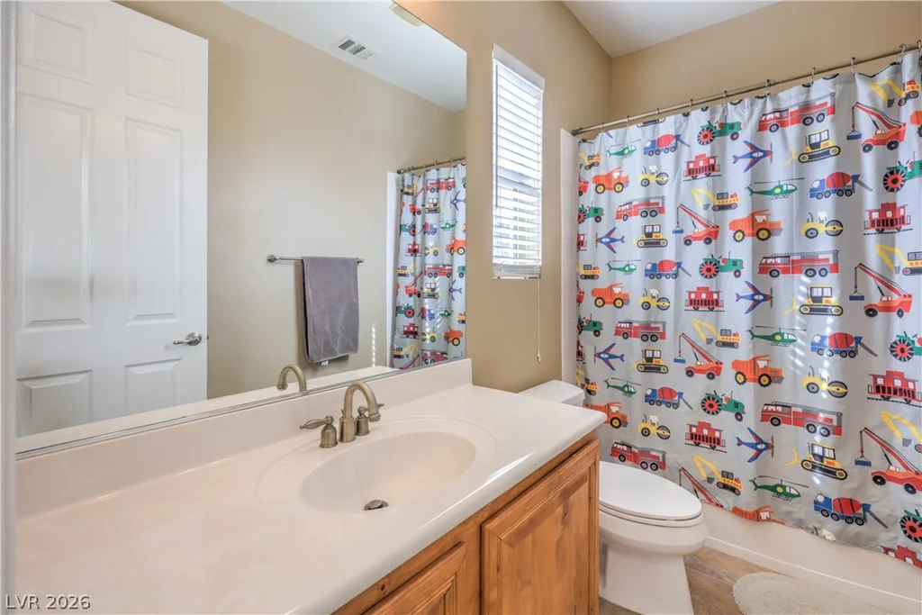 7982 Lookout Rock, Las Vegas, NV 89129