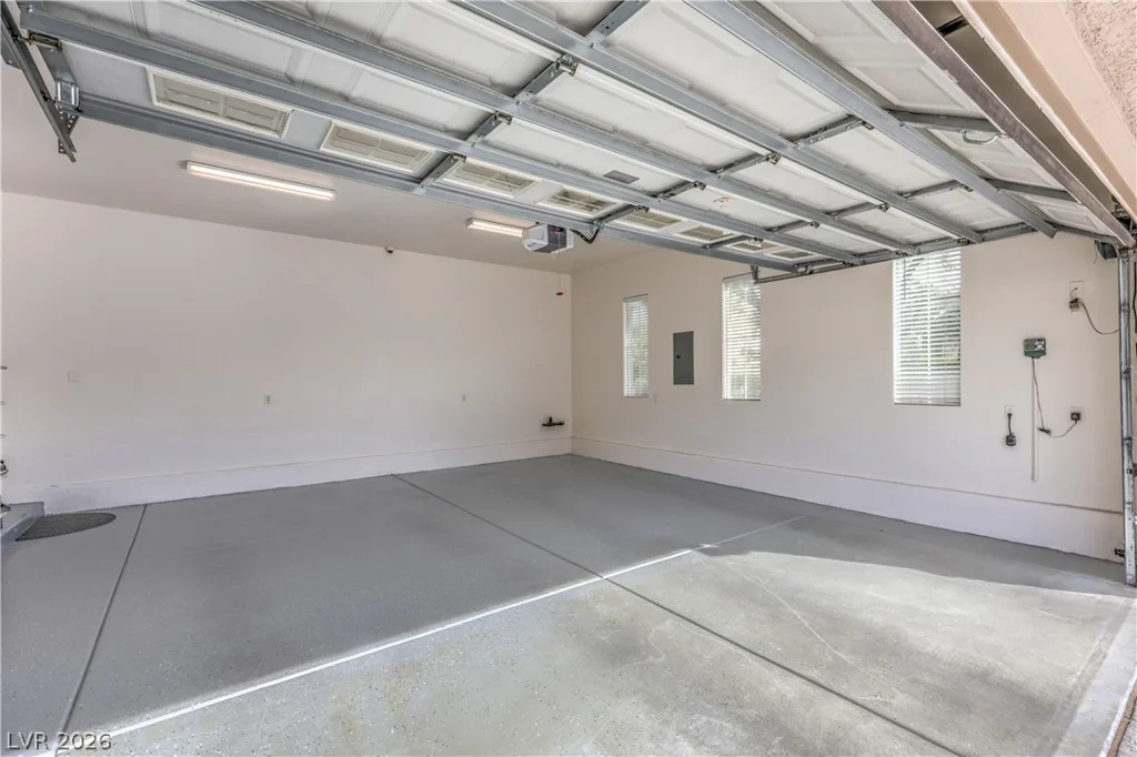 7982 Lookout Rock, Las Vegas, NV 89129