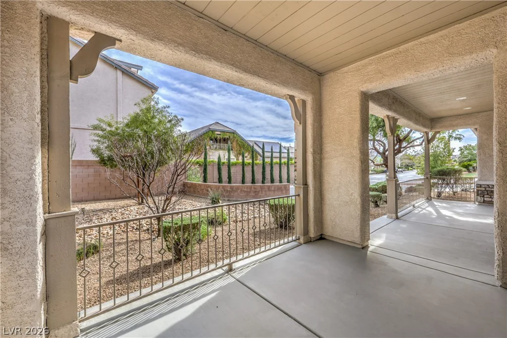 7982 Lookout Rock, Las Vegas, NV 89129