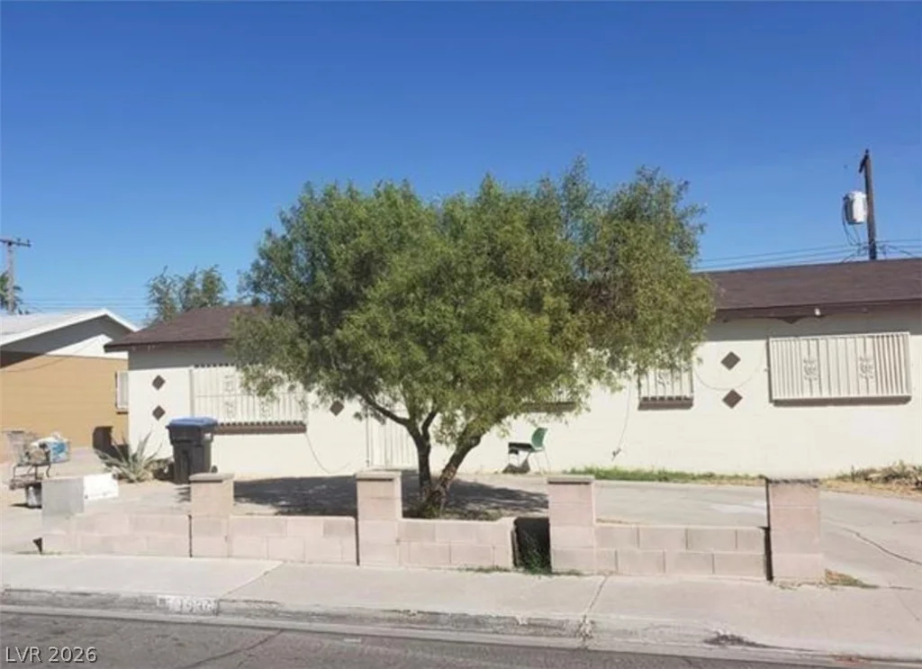 1936 Lawry, North Las Vegas, NV 89032