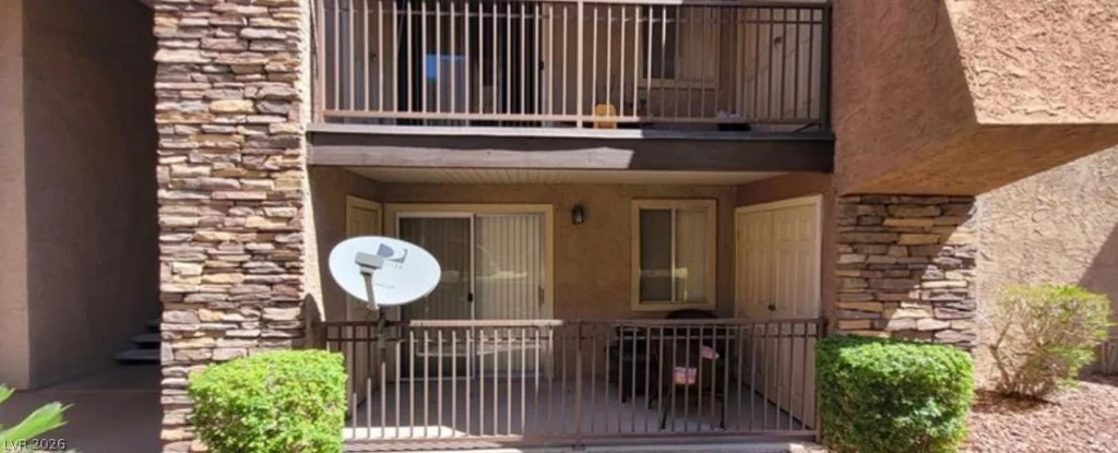 5295 Indian River, Las Vegas, NV 89103
