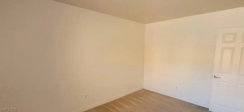 5295 Indian River, Las Vegas, NV 89103