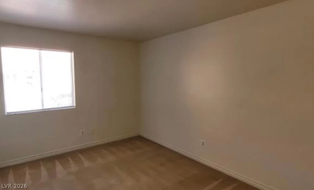 5295 Indian River, Las Vegas, NV 89103