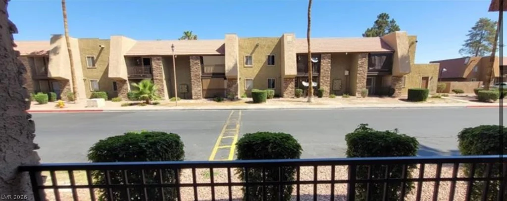 5295 Indian River, Las Vegas, NV 89103