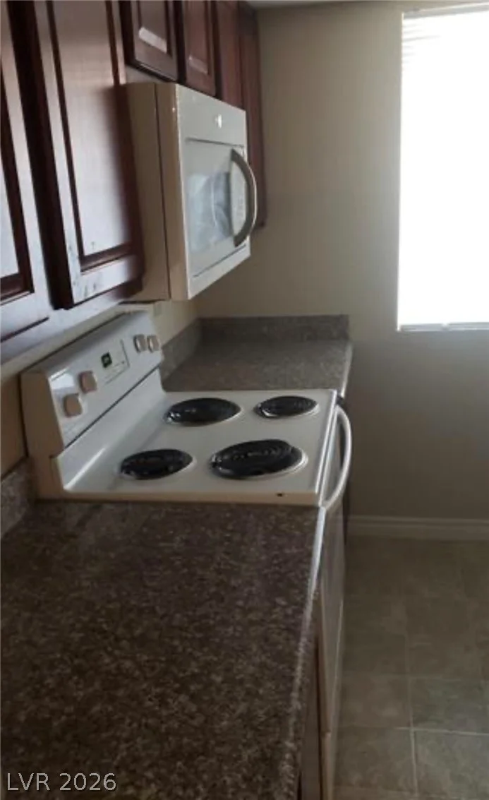5295 Indian River, Las Vegas, NV 89103