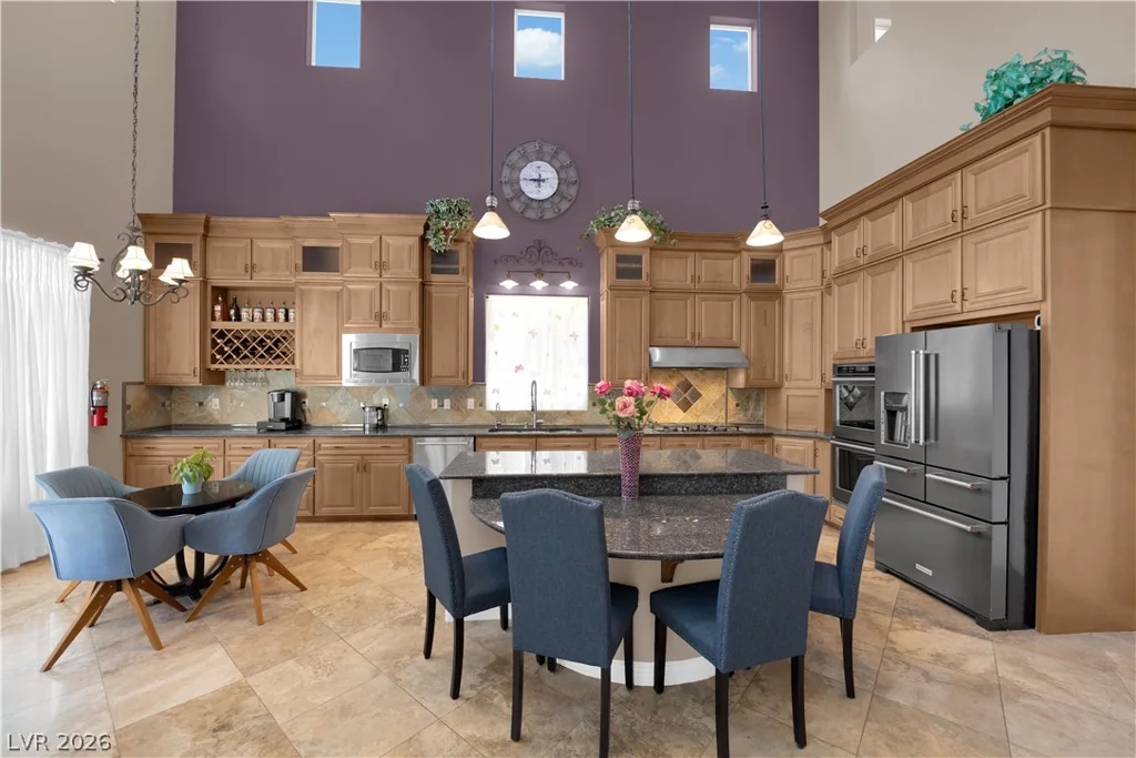 481 Las Alturas, Las Vegas, NV 89123