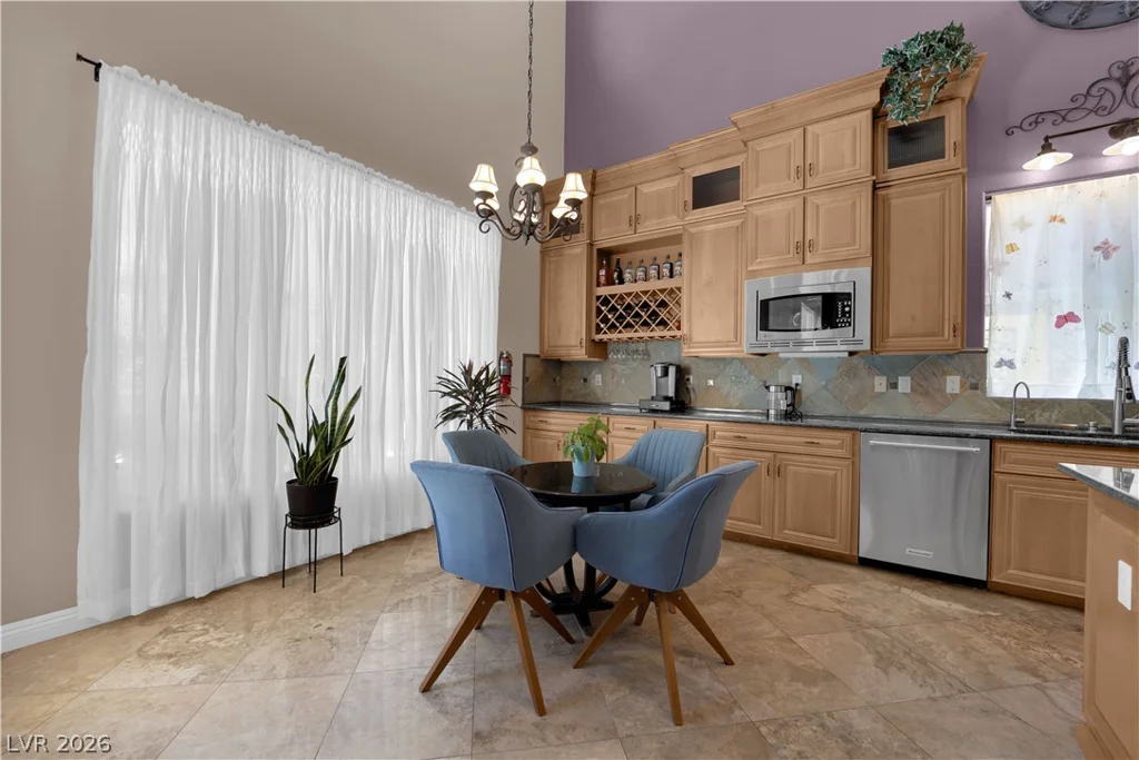 481 Las Alturas, Las Vegas, NV 89123
