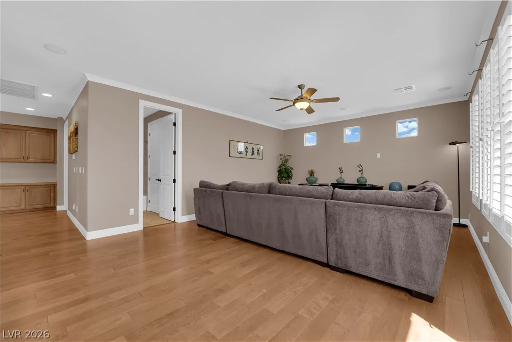 481 Las Alturas, Las Vegas, NV 89123