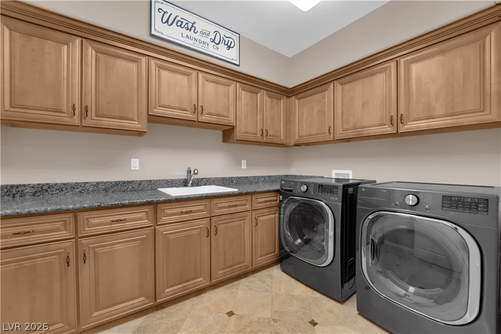 481 Las Alturas, Las Vegas, NV 89123