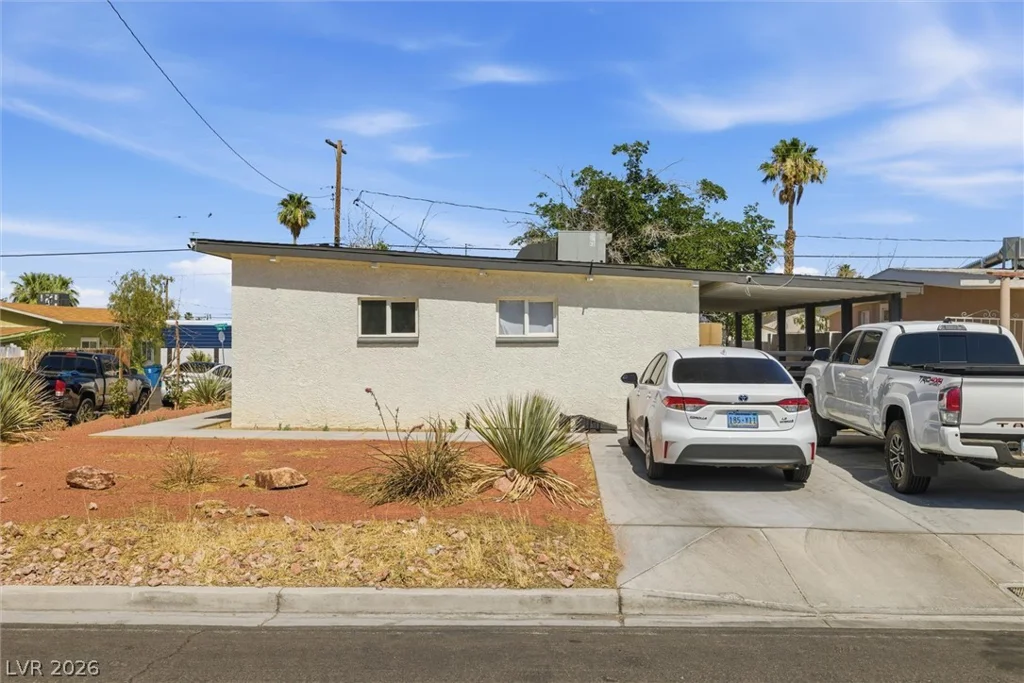 5013 Vermont, Las Vegas, NV 89107