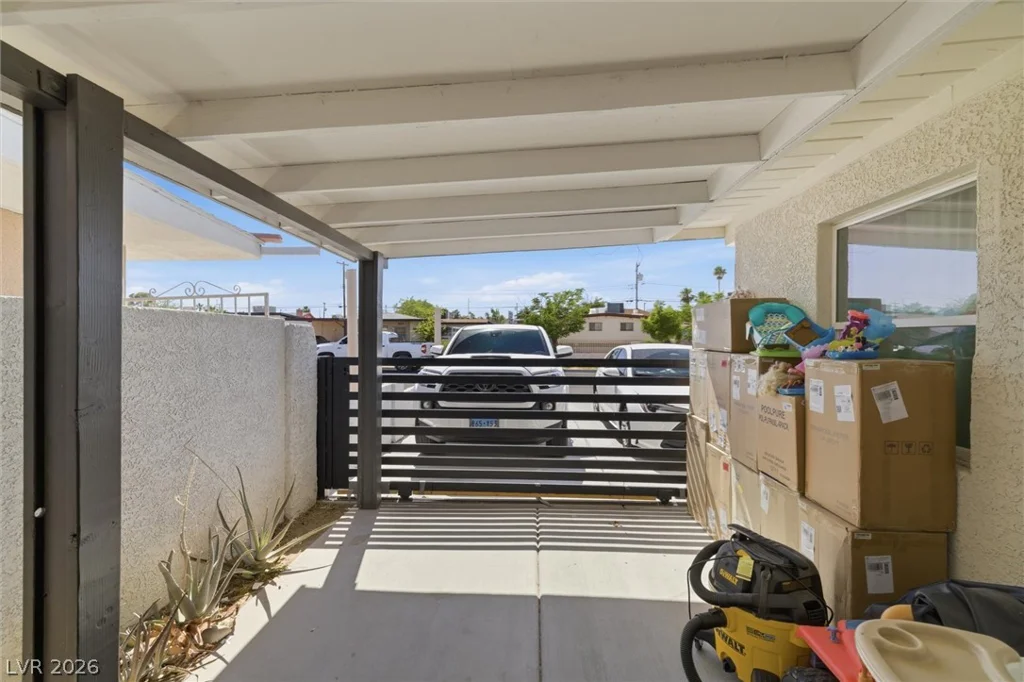 5013 Vermont, Las Vegas, NV 89107