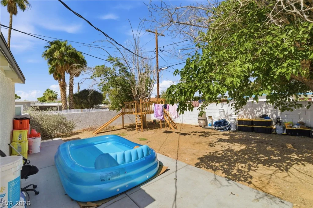 5013 Vermont, Las Vegas, NV 89107
