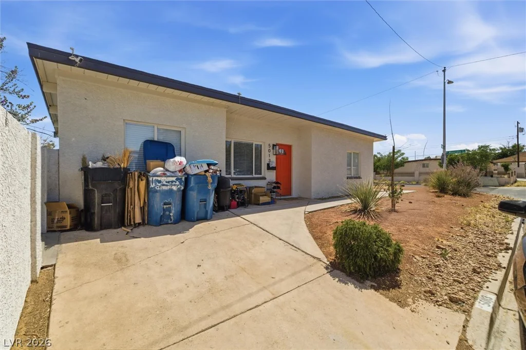 5013 Vermont, Las Vegas, NV 89107