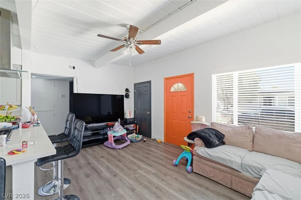5013 Vermont, Las Vegas, NV 89107