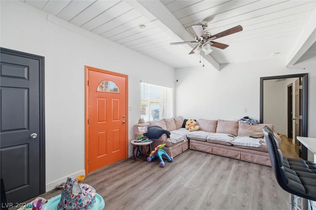 5013 Vermont, Las Vegas, NV 89107