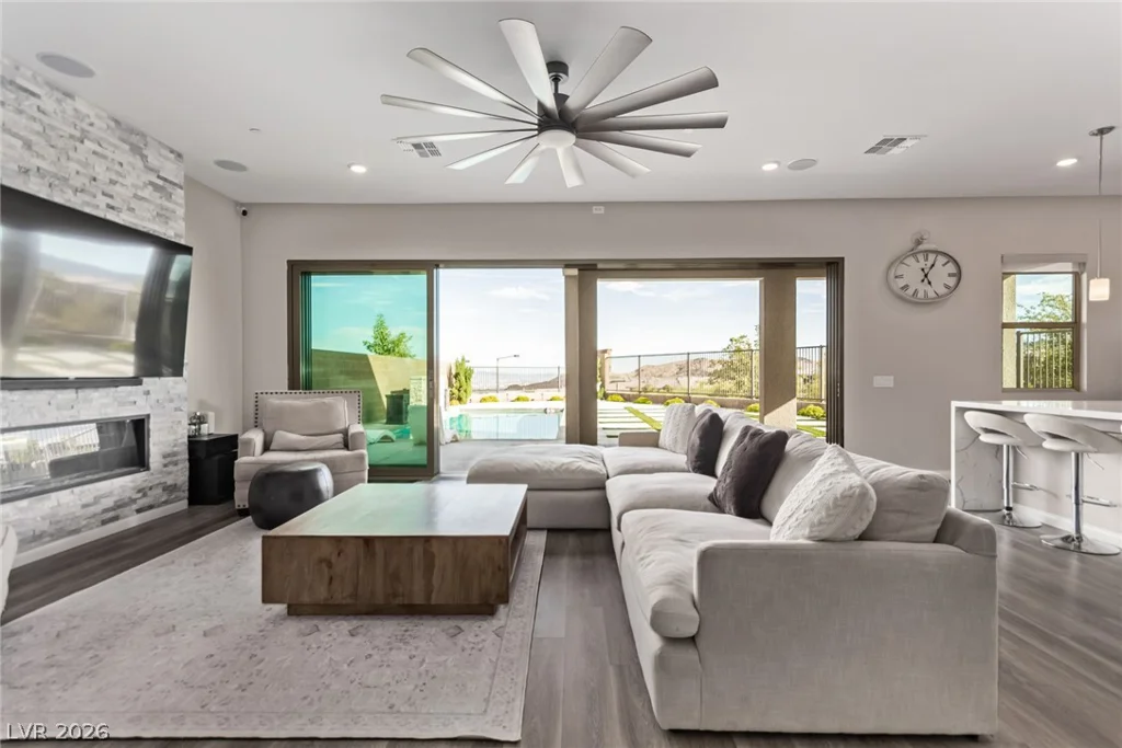 12619 Huckleberry Oak, Las Vegas, NV 89138