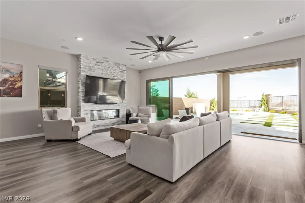 12619 Huckleberry Oak, Las Vegas, NV 89138