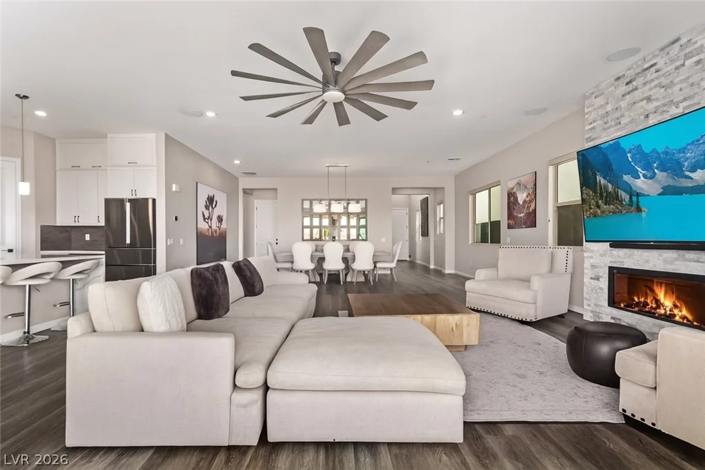 12619 Huckleberry Oak, Las Vegas, NV 89138