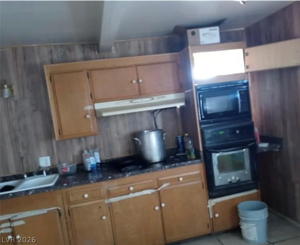 1316 Lawry, Las Vegas, NV 89106