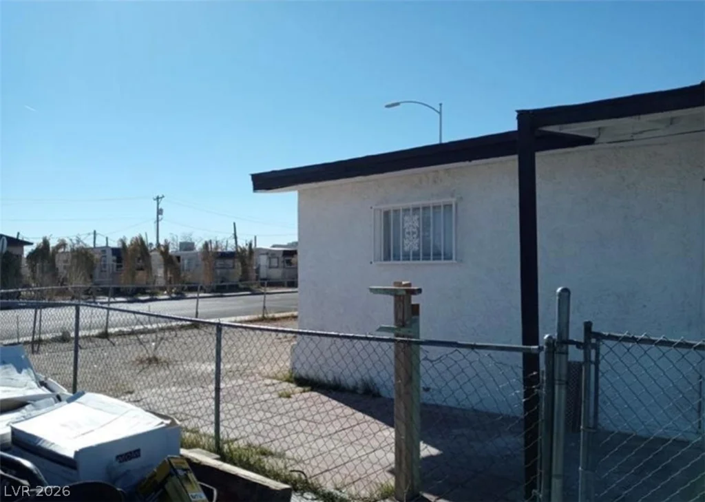 1316 Lawry, Las Vegas, NV 89106