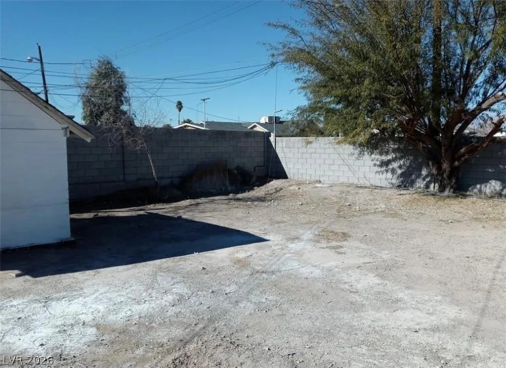 1316 Lawry, Las Vegas, NV 89106