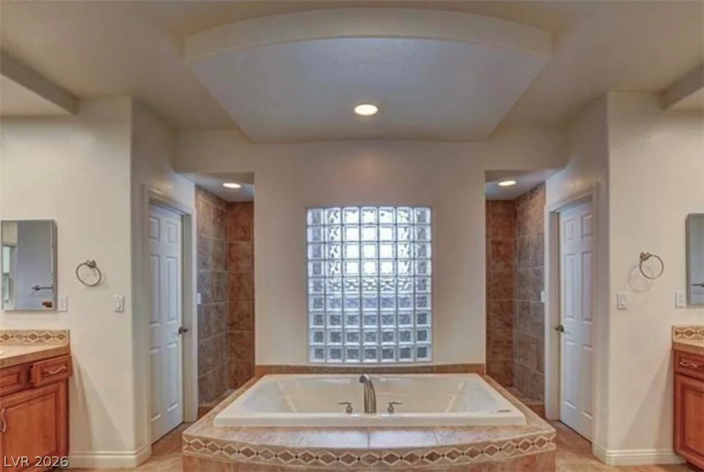 10829 Ickworth, Las Vegas, NV 89135
