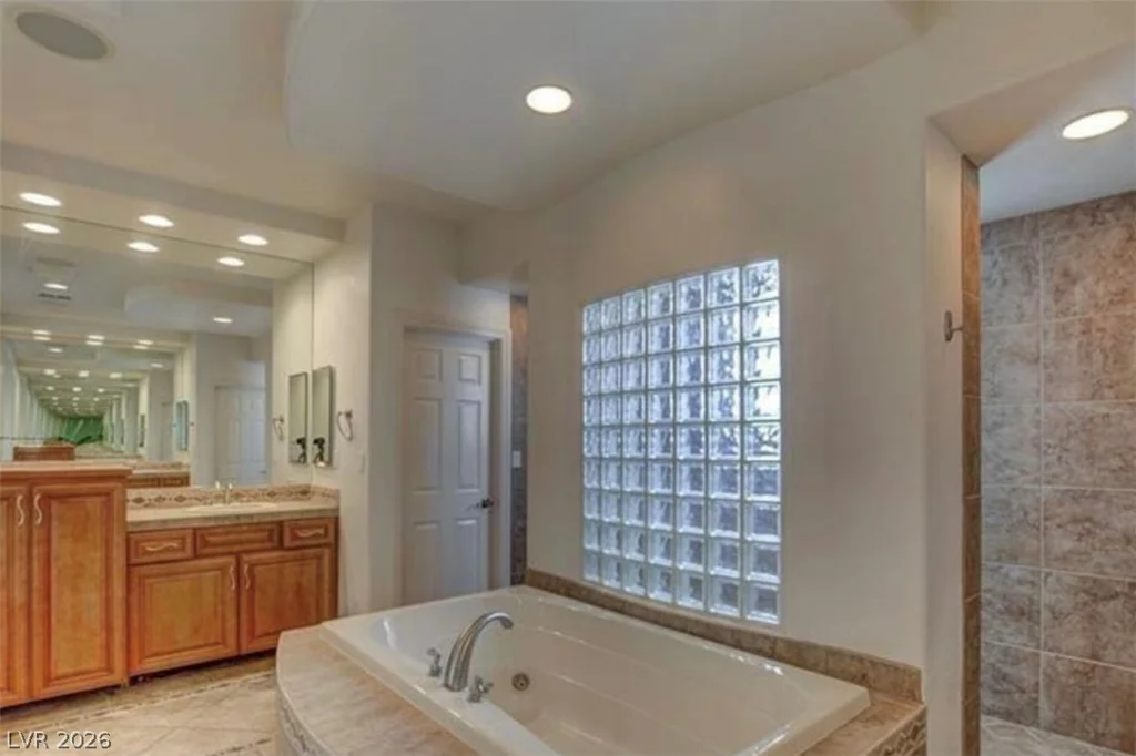 10829 Ickworth, Las Vegas, NV 89135