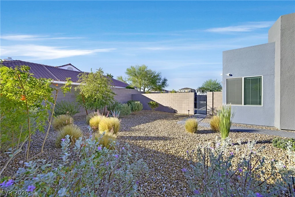 9715 Crisman Ridge, Las Vegas, NV 89141