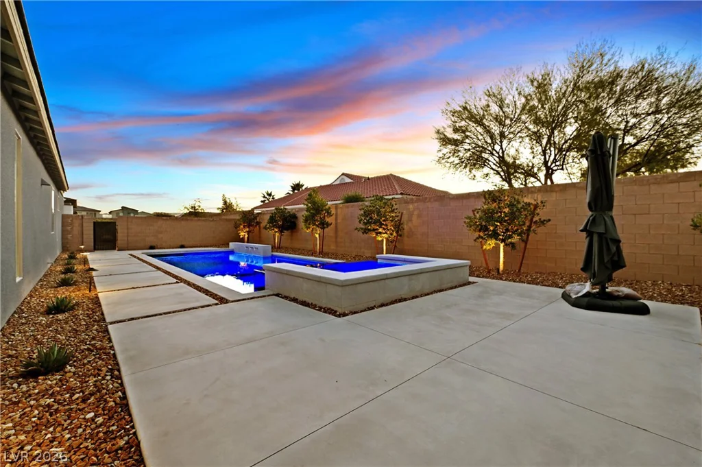9715 Crisman Ridge, Las Vegas, NV 89141