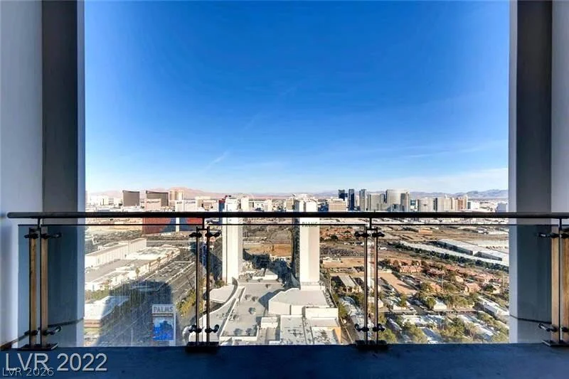 4381 Flamingo, Las Vegas, NV 89103
