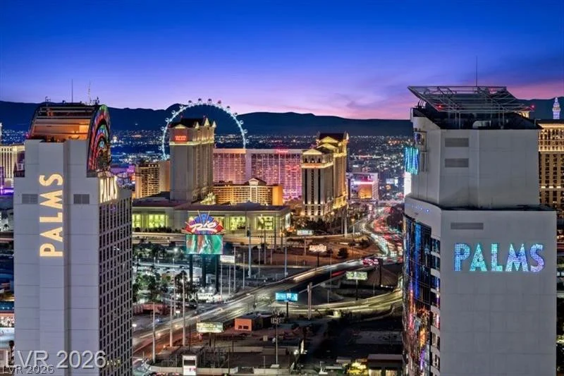 4381 Flamingo, Las Vegas, NV 89103