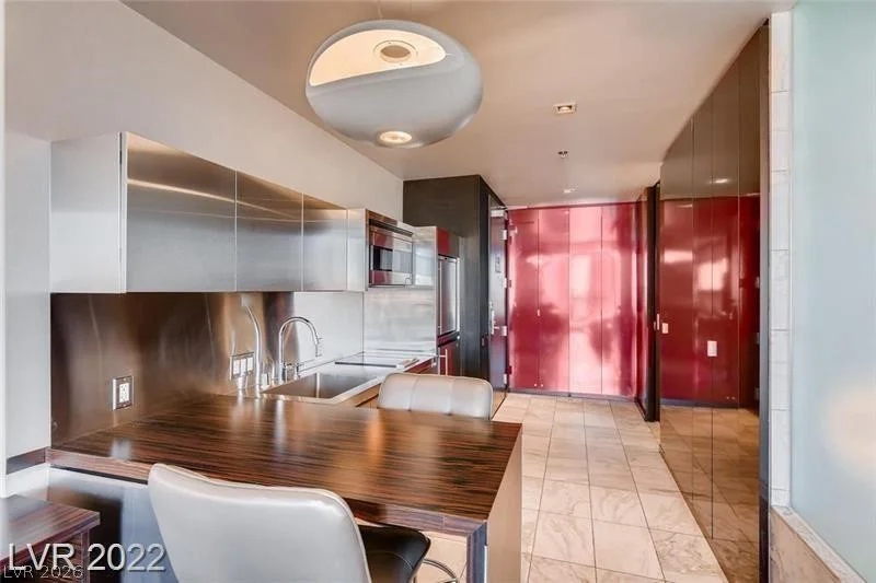 4381 Flamingo, Las Vegas, NV 89103