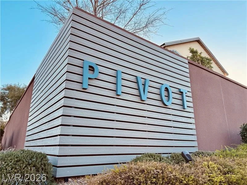 808 Bendale, Henderson, NV 89052