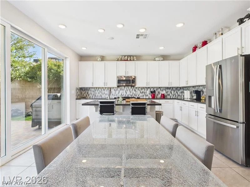 808 Bendale, Henderson, NV 89052