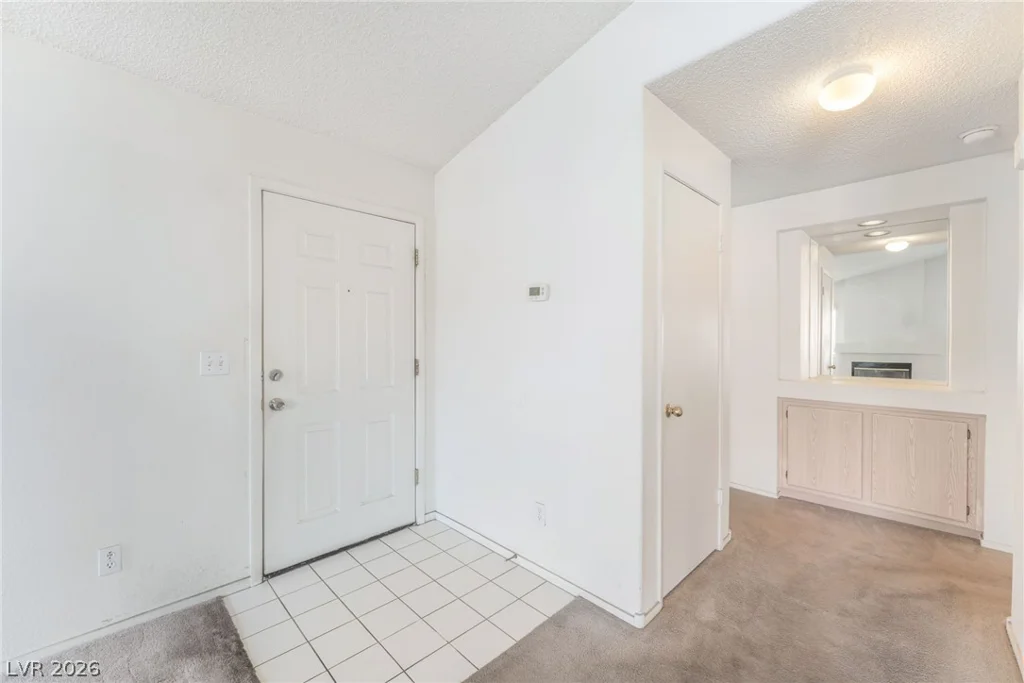601 Devonhall, Las Vegas, NV 89145