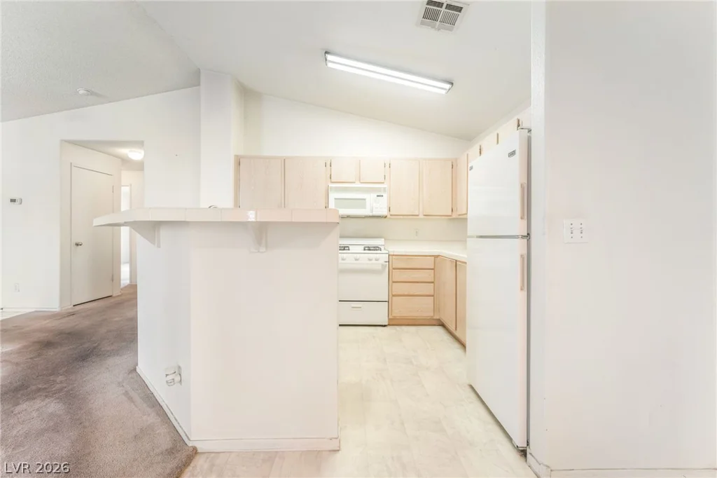 601 Devonhall, Las Vegas, NV 89145