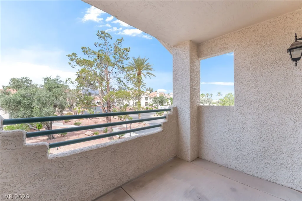 601 Devonhall, Las Vegas, NV 89145