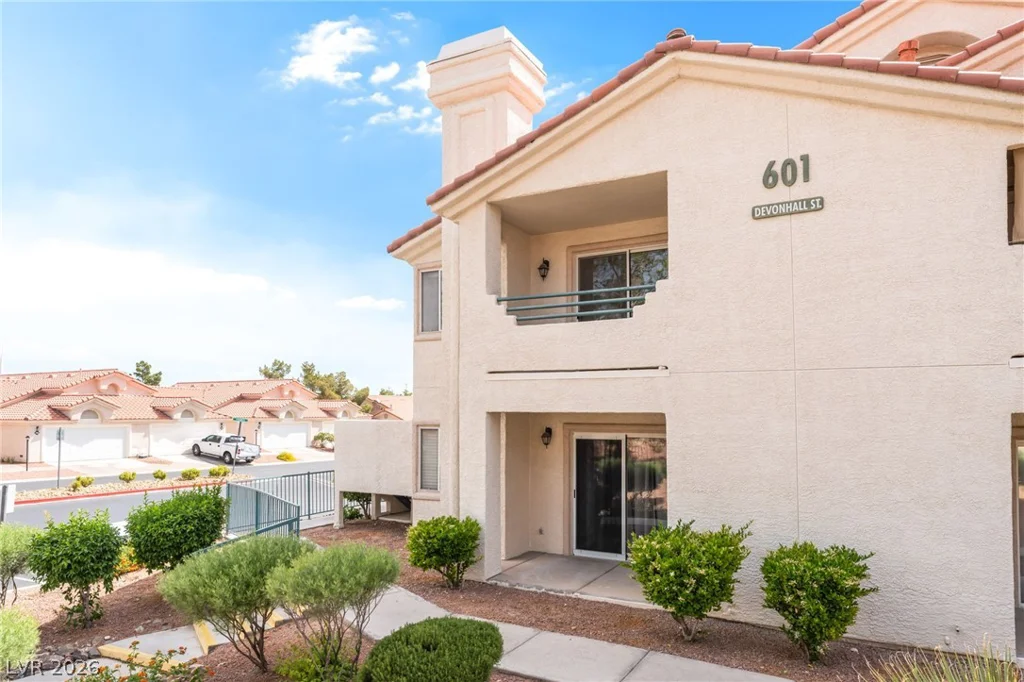 601 Devonhall, Las Vegas, NV 89145