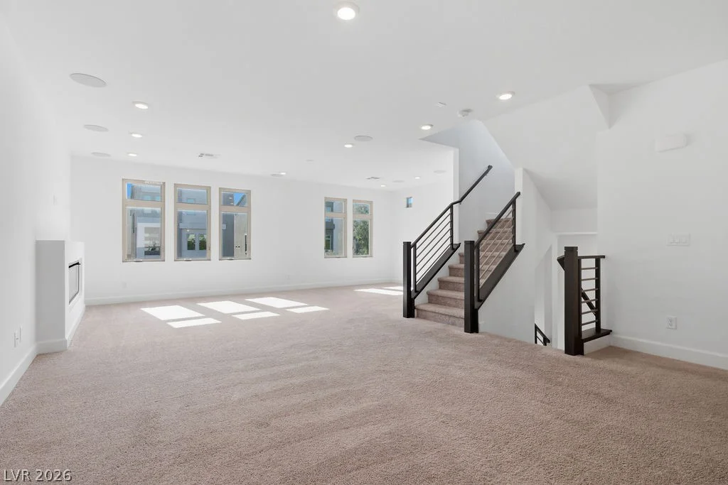 8142 Eaton Hill, Las Vegas, NV 89113