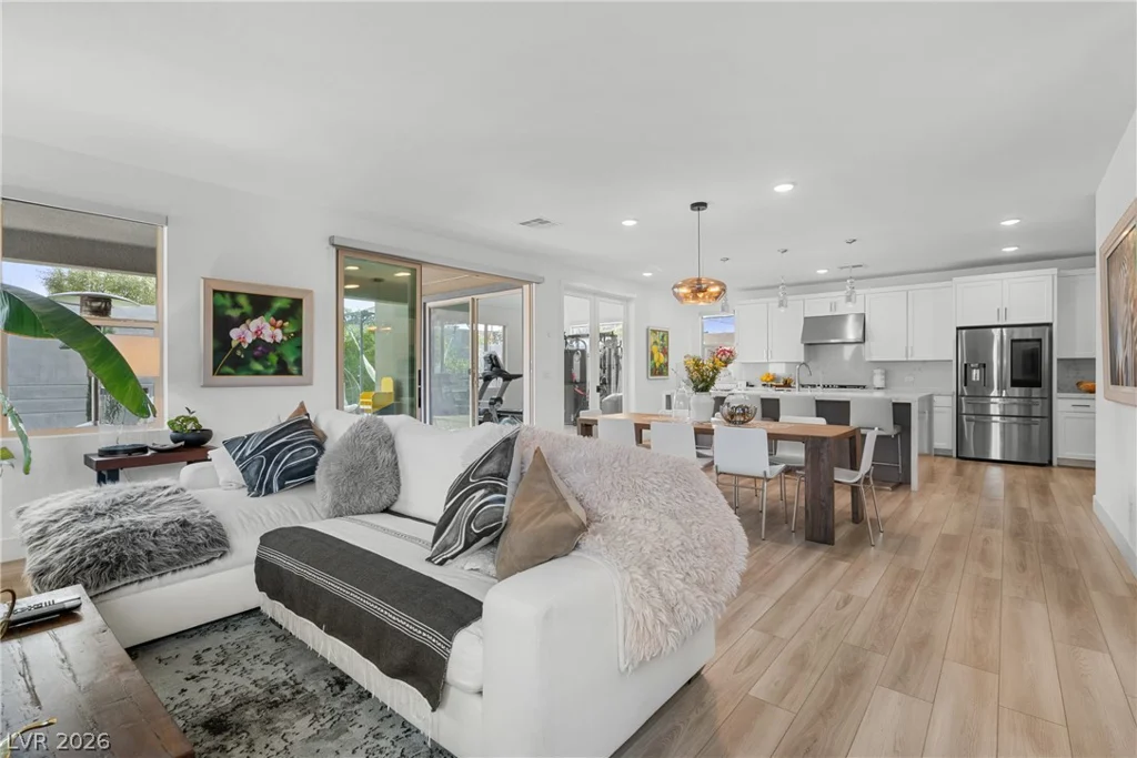 7230 Galaxy Dune, Las Vegas, NV 89148