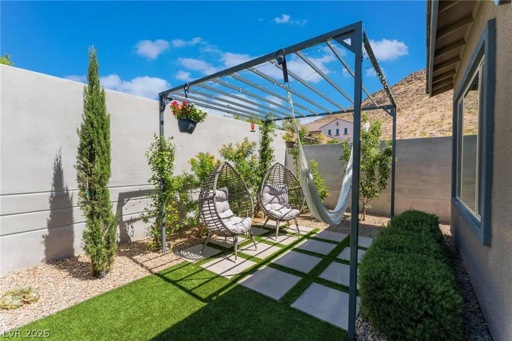 7230 Galaxy Dune, Las Vegas, NV 89148