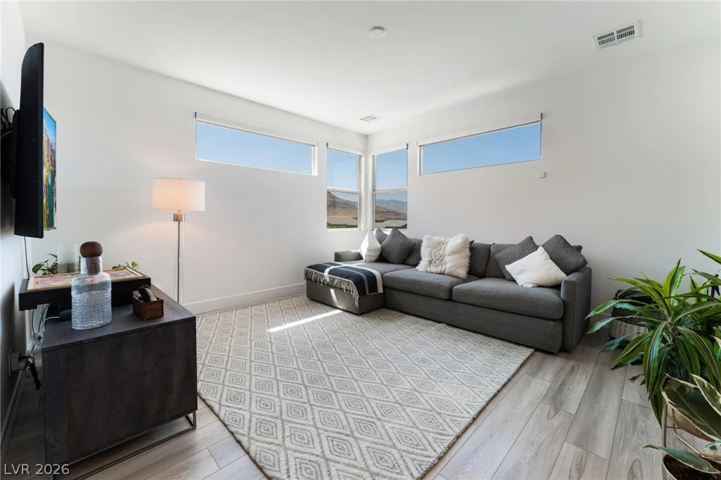 7230 Galaxy Dune, Las Vegas, NV 89148