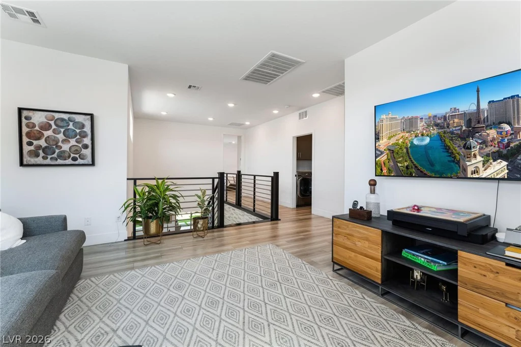 7230 Galaxy Dune, Las Vegas, NV 89148