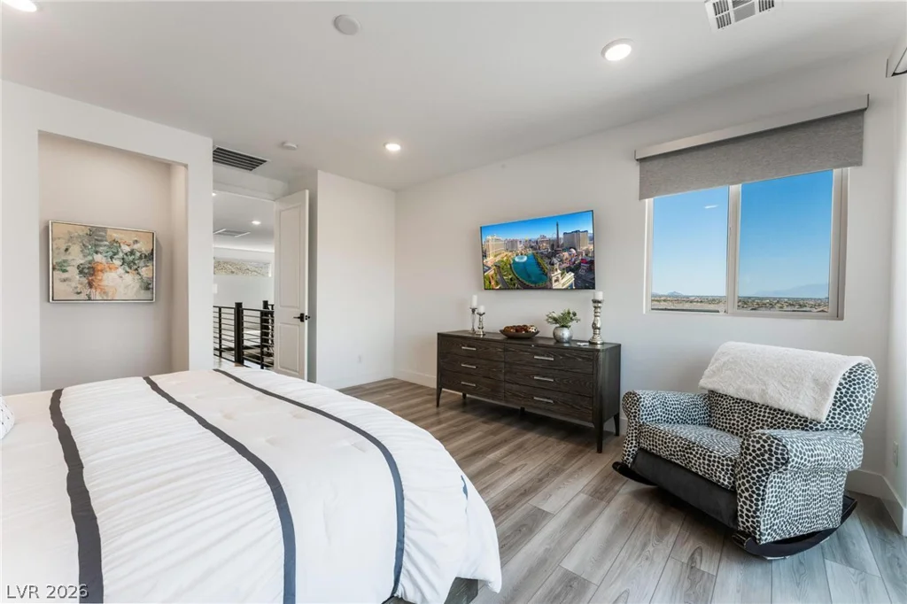7230 Galaxy Dune, Las Vegas, NV 89148