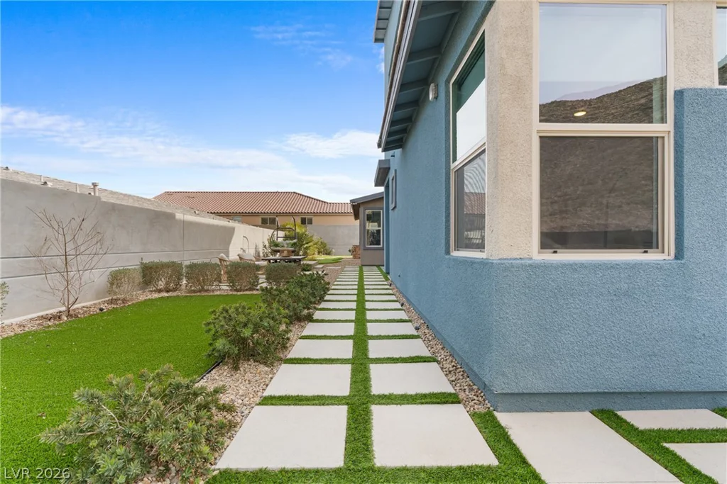 7230 Galaxy Dune, Las Vegas, NV 89148
