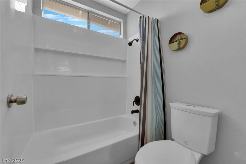 1527 Bent Arrow, North Las Vegas, NV 89031